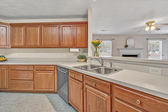 3516 Pinnacle Ridge RD NE, Roanoke, VA 24012