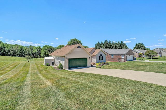 3516 Pinnacle Ridge RD NE, Roanoke, VA 24012