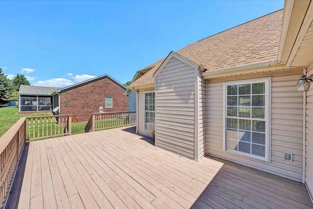 3516 Pinnacle Ridge RD NE, Roanoke, VA 24012
