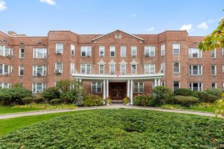 2 Overlook Road 1B7A, White Plains, NY 10605