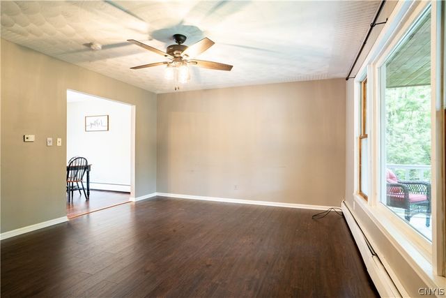 7488 East Street, Newport, NY 13416