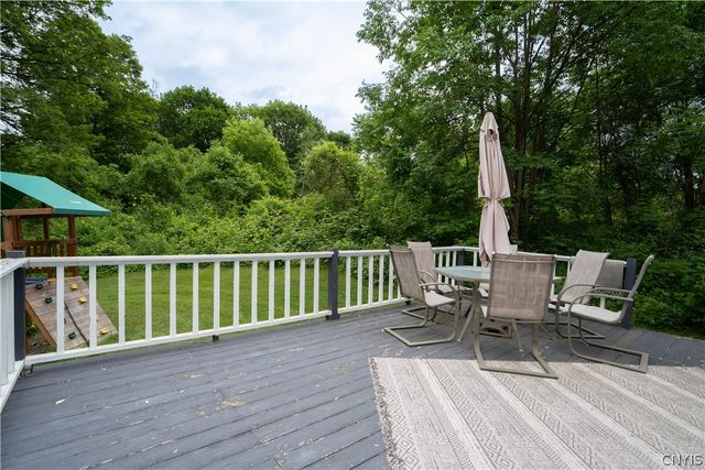 7488 East Street, Newport, NY 13416