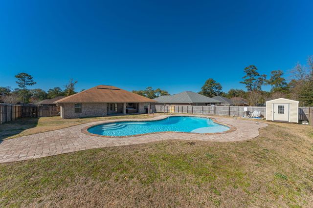 2342 Genevieve Way, Crestview, FL 32536