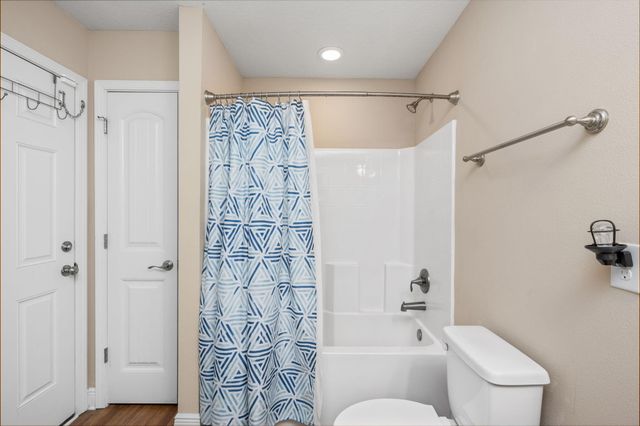 2342 Genevieve Way, Crestview, FL 32536