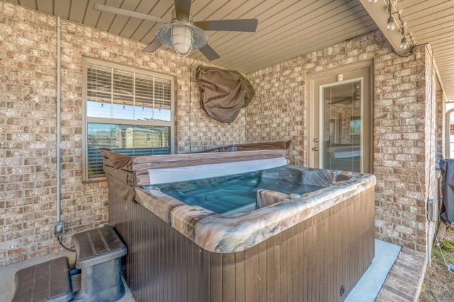 2342 Genevieve Way, Crestview, FL 32536