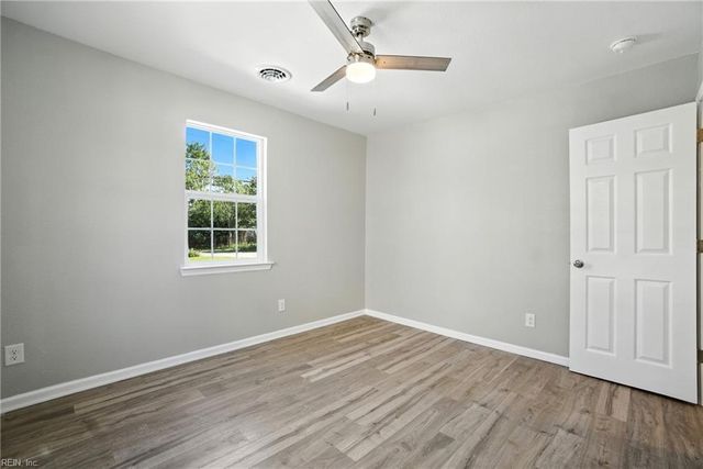 225 Knight ST, Suffolk, VA 23434