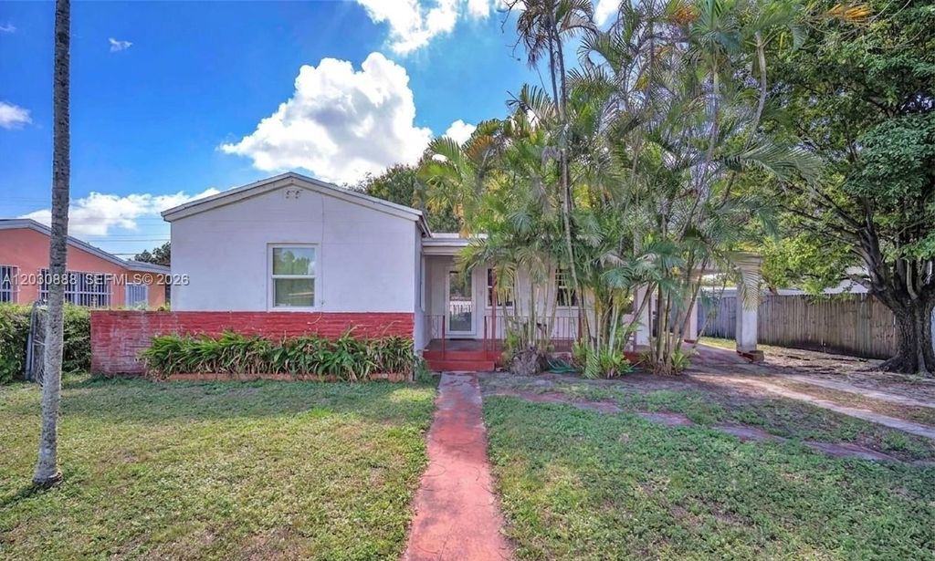 1236 Jann Ave, Opa-locka, FL 33054