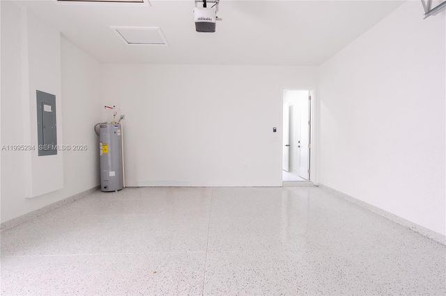 2834 NW 17th Place, Cape Coral, FL 33993