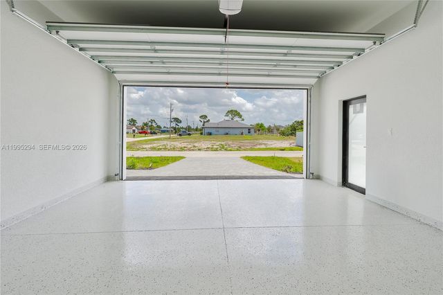 2834 NW 17th Place, Cape Coral, FL 33993