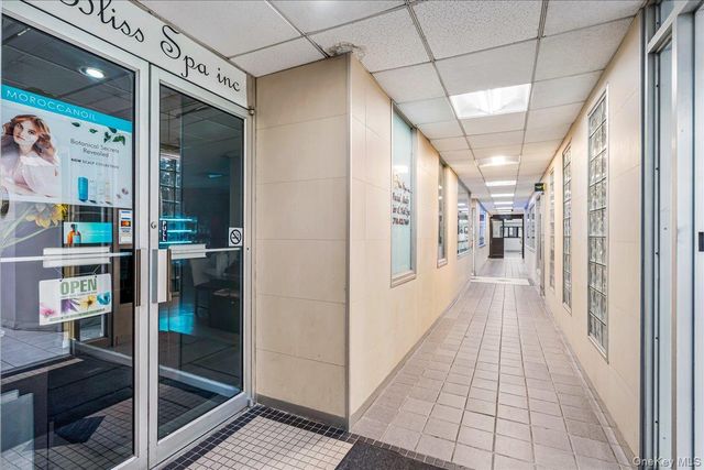 18-15 215th Street 10D, Bayside, NY 11360