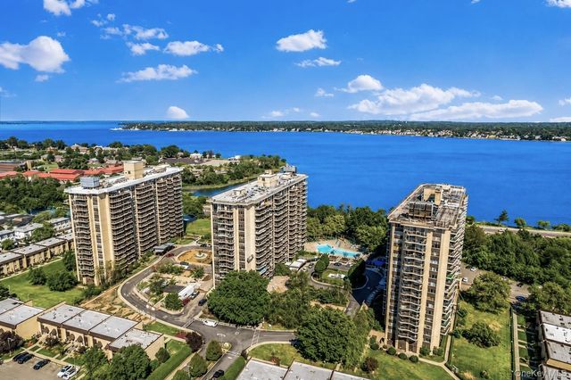18-15 215th Street 10D, Bayside, NY 11360