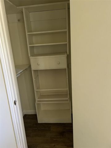 12203 Hickory Hollow Lane, Pinehurst, TX 77362