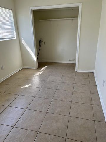 12203 Hickory Hollow Lane, Pinehurst, TX 77362