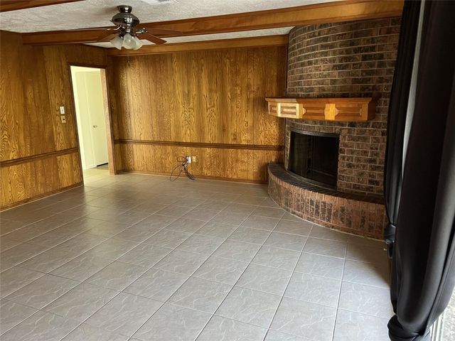 12203 Hickory Hollow Lane, Pinehurst, TX 77362