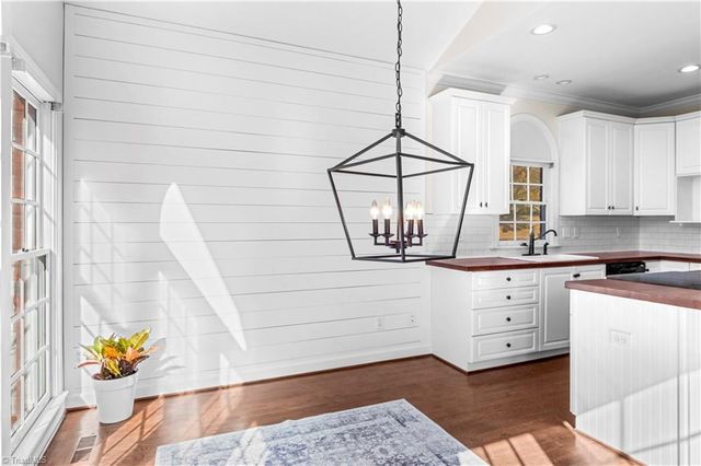 109 Isleworth Court, Advance, NC 27006