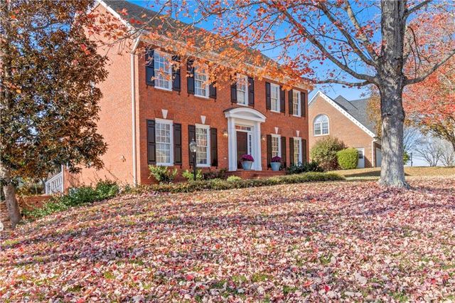 109 Isleworth Court, Advance, NC 27006