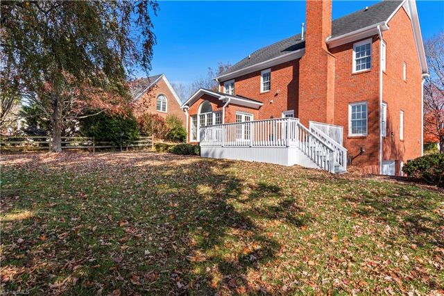 109 Isleworth Court, Advance, NC 27006