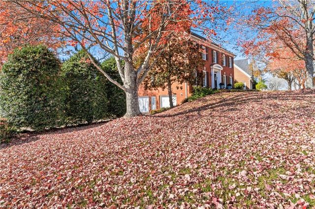 109 Isleworth Court, Advance, NC 27006