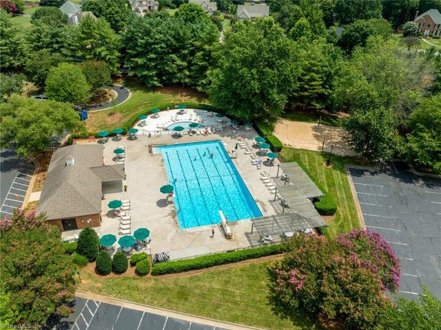 109 Isleworth Court, Advance, NC 27006