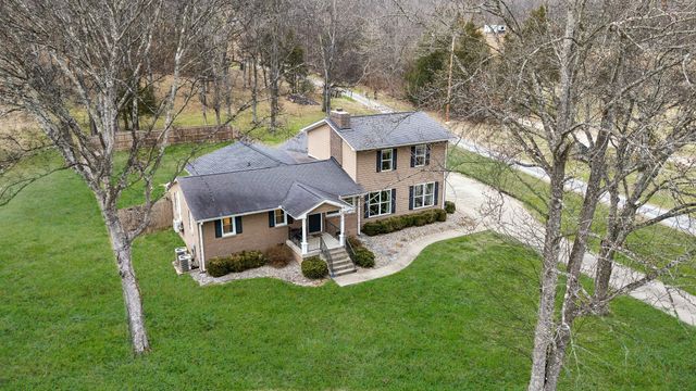 1285 Sandy Valley Rd, Hendersonville, TN 37075