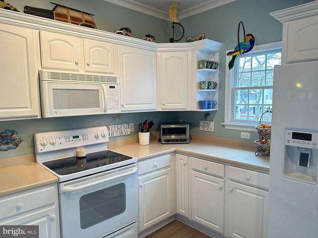 712-B MOORING RD, Ocean City, MD 21842