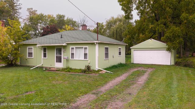 2104 Mary Avenue, Lansing, MI 48910