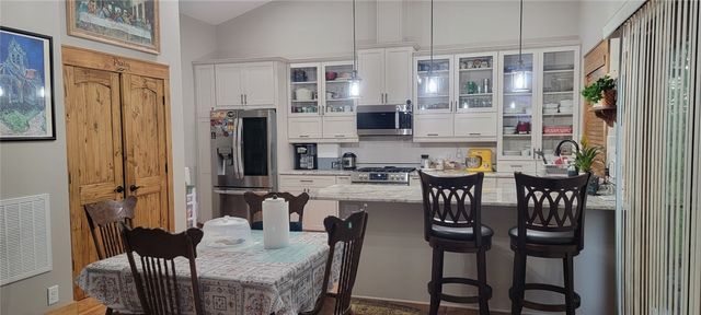 332 Two Rivers Drive, Westminster, SC 29693