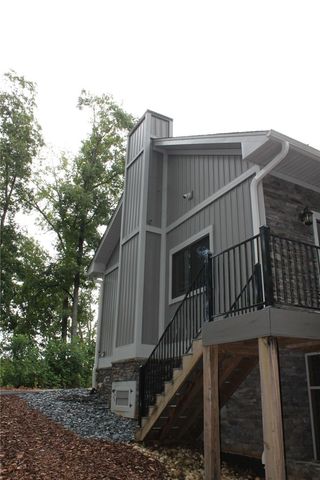 332 Two Rivers Drive, Westminster, SC 29693