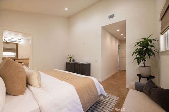 3012 W Oceanfront, Newport Beach, CA 92663