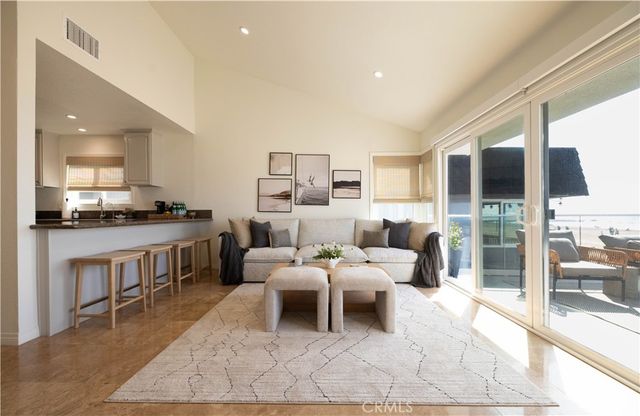 3012 W Oceanfront, Newport Beach, CA 92663