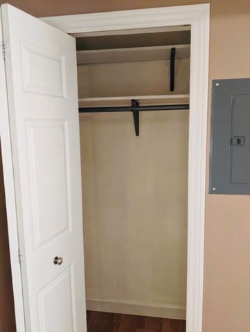 405 W John Street, Bay City, MI 48706