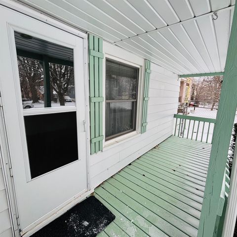 405 W John Street, Bay City, MI 48706