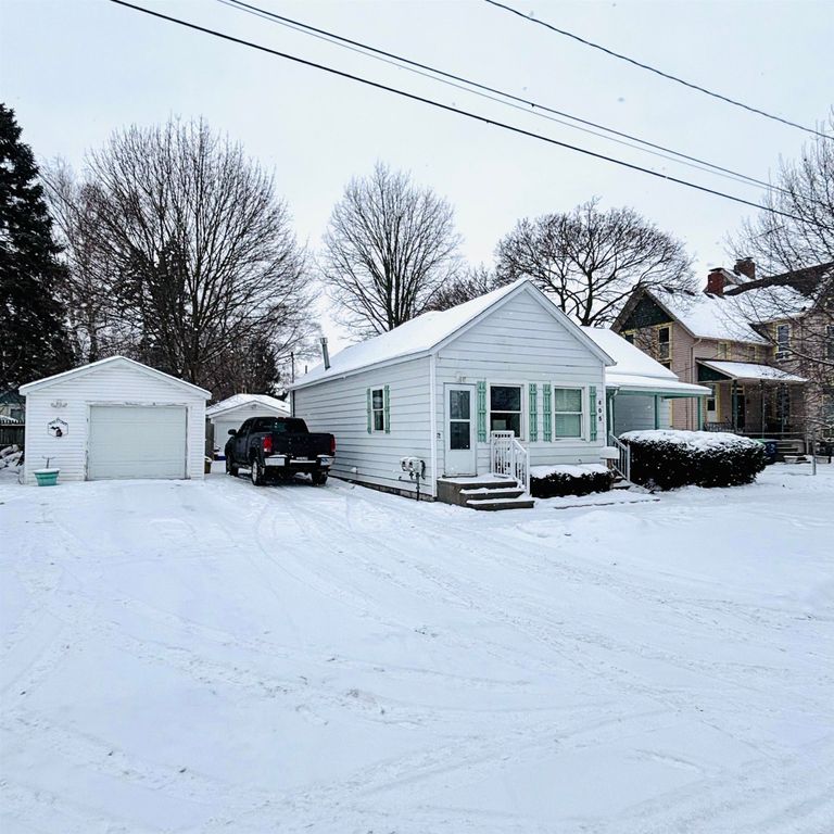 405 W John Street, Bay City, MI 48706