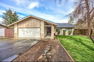 2613 Siskiyou Blvd Boulevard, Medford, OR 97504
