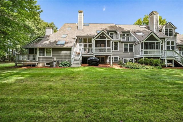 76 Cherry Hollow Road, Nashua, NH 03062
