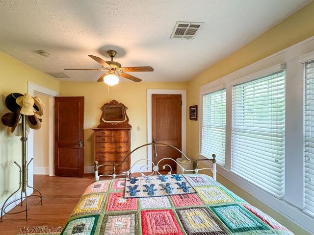 801 SE 48th Avenue, Norman, OK 73026