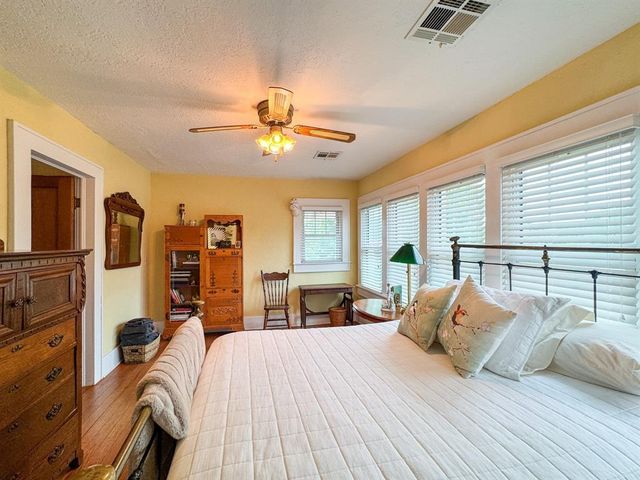 801 SE 48th Avenue, Norman, OK 73026