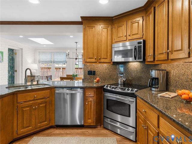 8101 Longwood Rd, Henrico, VA 23229