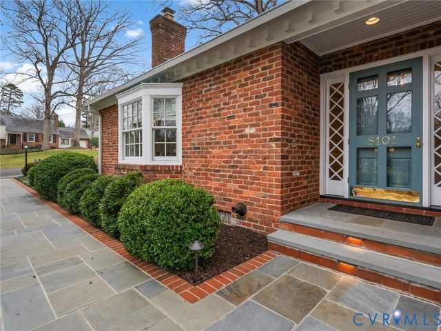 8101 Longwood Rd, Henrico, VA 23229