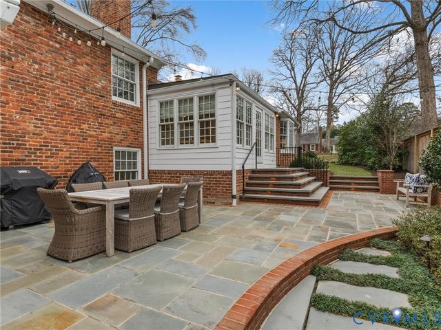 8101 Longwood Rd, Henrico, VA 23229