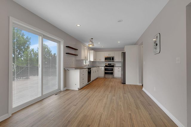 15815 101st Street SE, Becker, MN 55308