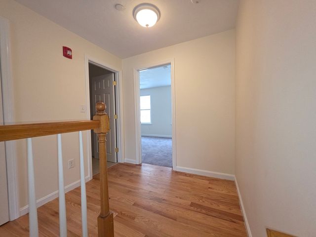 958 Warren Ave 9, Brockton, MA 02301