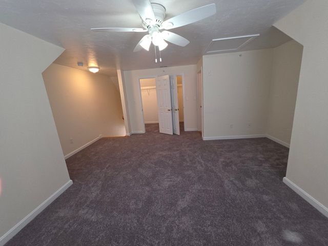 958 Warren Ave 9, Brockton, MA 02301