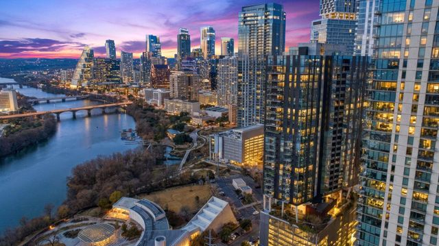 70 Rainey ST 1908, Austin, TX 78701