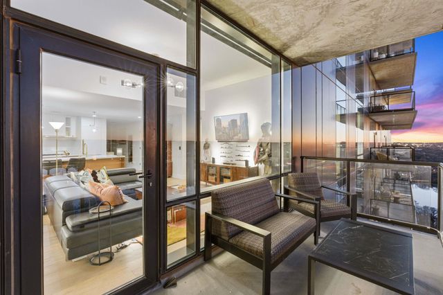 70 Rainey ST 1908, Austin, TX 78701