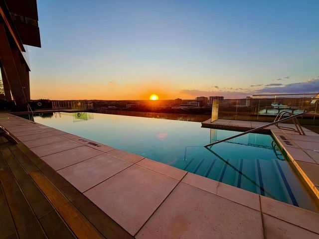 70 Rainey ST 1908, Austin, TX 78701