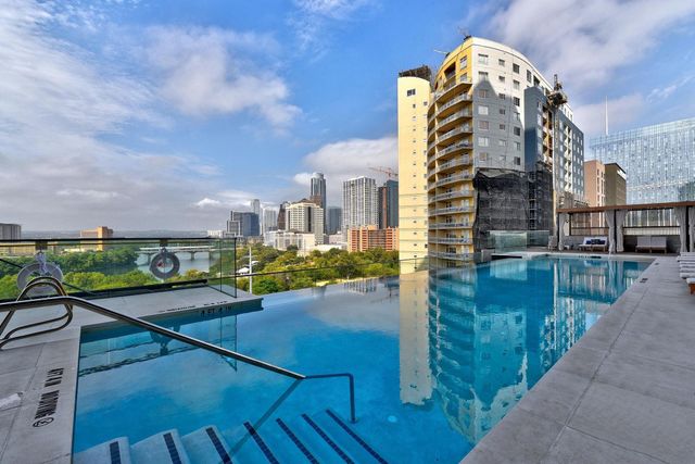 70 Rainey ST 1908, Austin, TX 78701