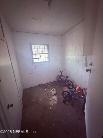 2103 W 13TH Street, Jacksonville, FL 32209