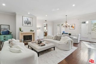 143 N Arnaz Drive 102, Beverly Hills, CA 90211