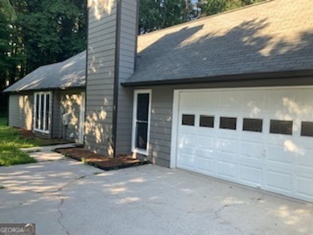 1253 Grindenwald Drive, Jonesboro, GA 30238